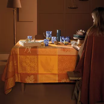 Tablecloth 100% cotton jacquard pattern yellow orange Mille tutti frutti ocre