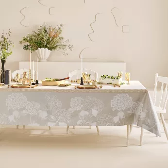 Nappe pur coton motif jacquard beige Mille hortensias naturel