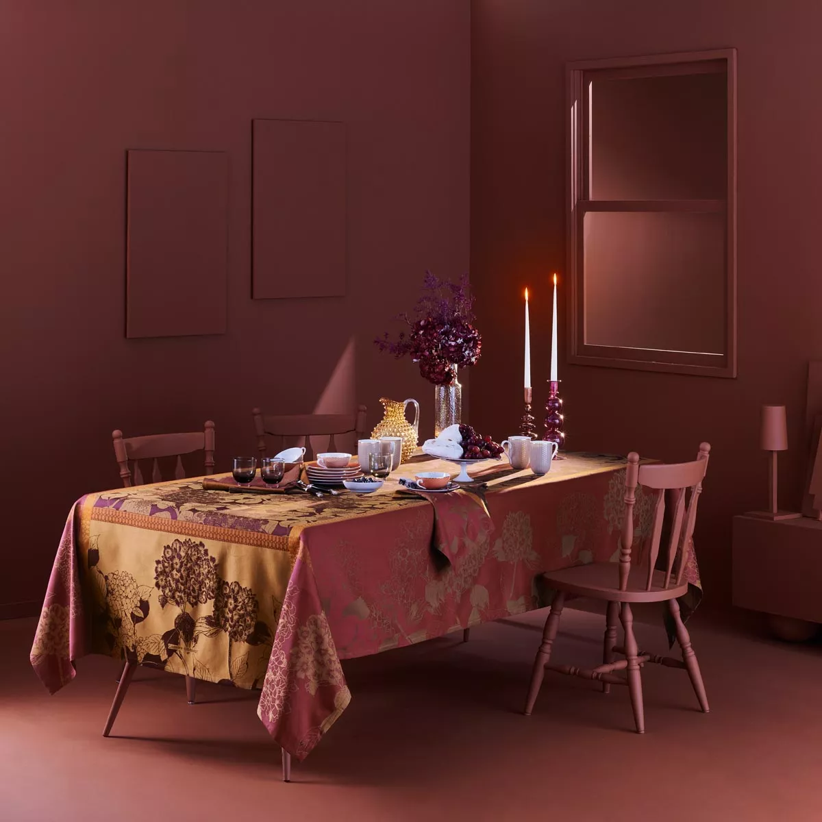 Table linen set 100% cotton stain repellent jacquard pattern burgundy orange Hortensias rouille