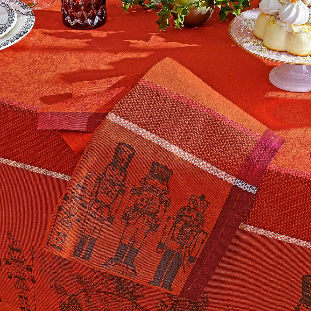 Serviette pur coton motif jacquard rouge Casse noisettes rouge festif