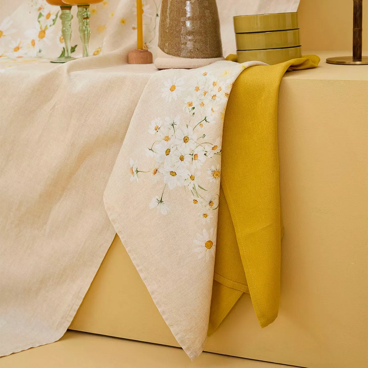 Serviette lin & coton lavé 150 g/m² imprimé beige jaune Daisy chanvre