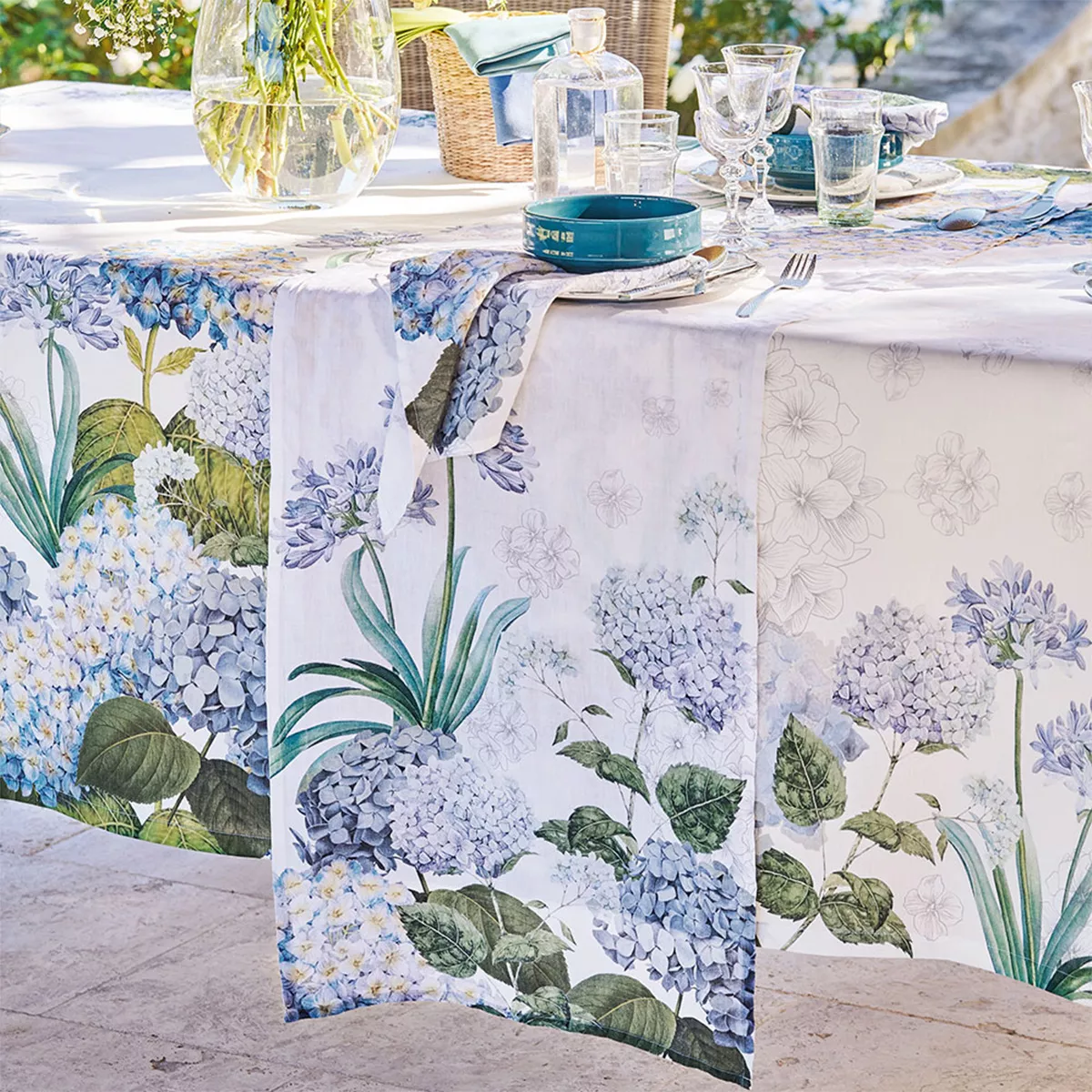 Table runner linen & cotton 165 gsm printed multicolor Jardin de bretagne bleu