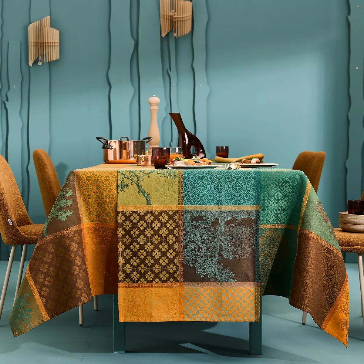 Table runner 100% cotton 220 gsm jacquard pattern green brown Mille trees foret