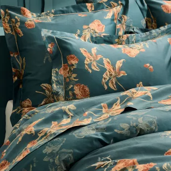 Drap plat satin de coton 115 g/m² imprimé vert orange Roses d'automne vert anglais