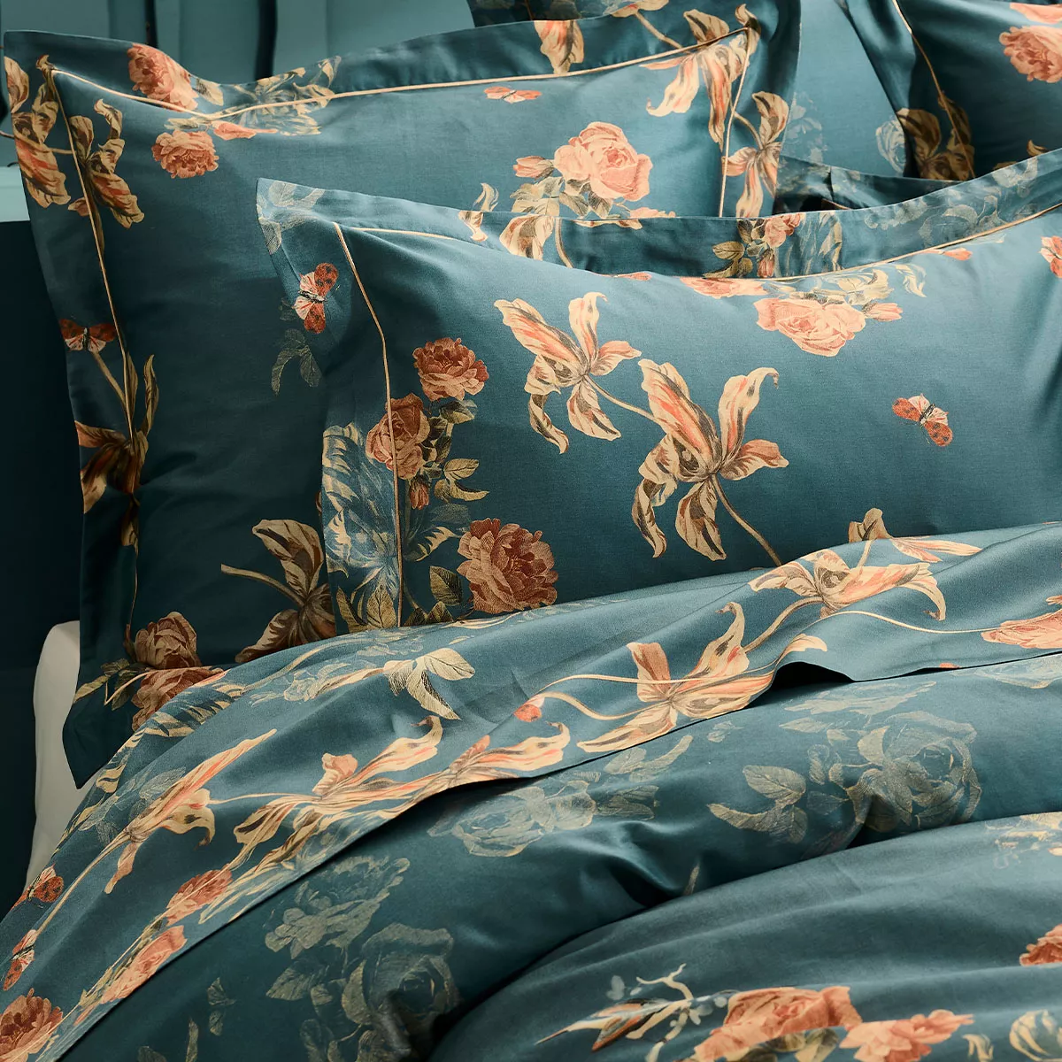 Drap plat satin de coton 115 g/m² imprimé vert orange Roses d'automne vert anglais