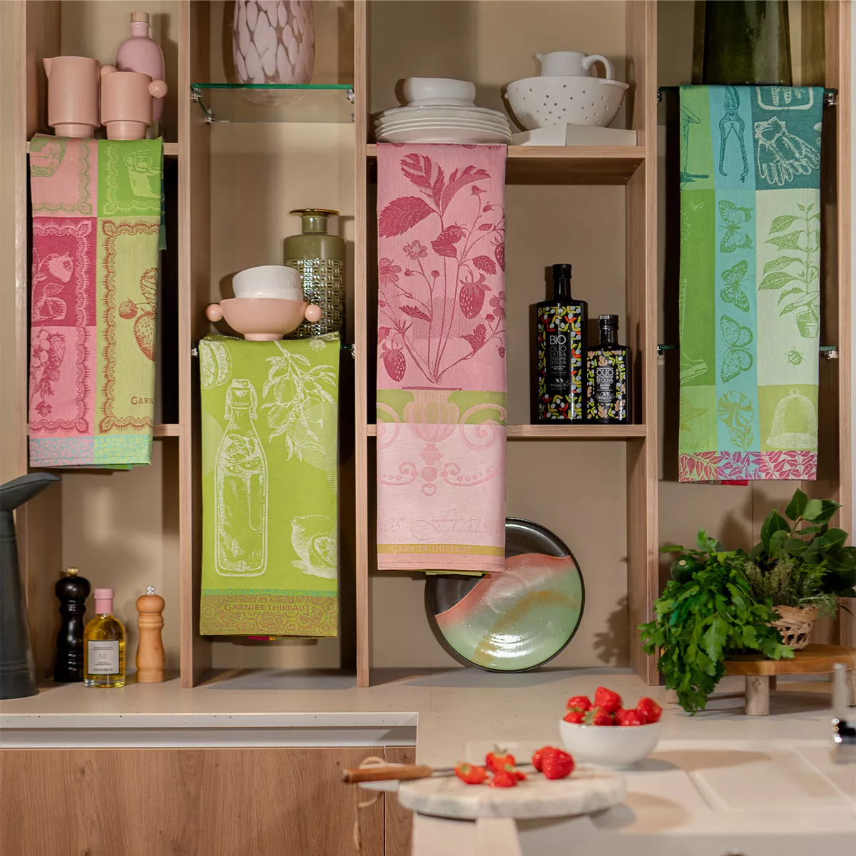 Torchon pur coton motif jacquard multicolore Confiture de fraises printemps