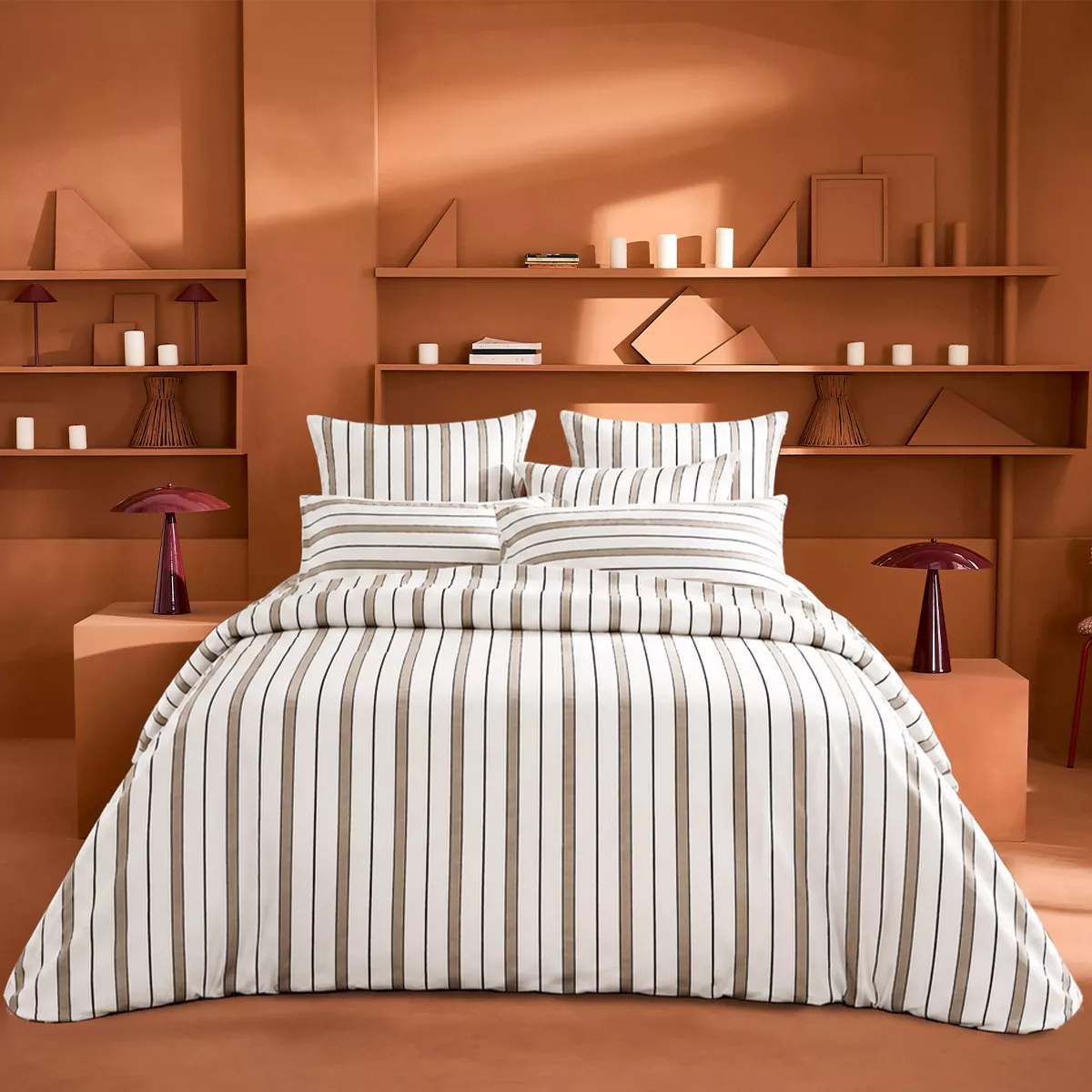 Lot h.couette +taies satin de coton imprimé blanc beige Martigues sable